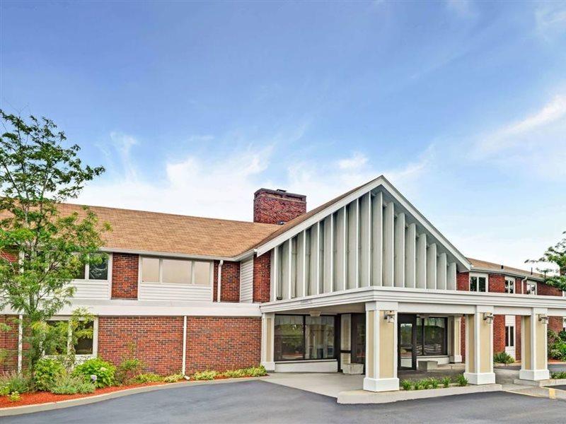 Ramada By Wyndham Seekonk Providence Area Buitenkant foto
