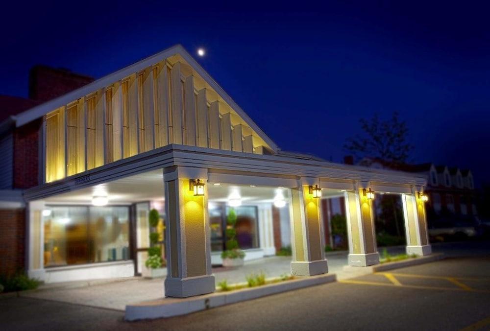 Ramada By Wyndham Seekonk Providence Area Buitenkant foto