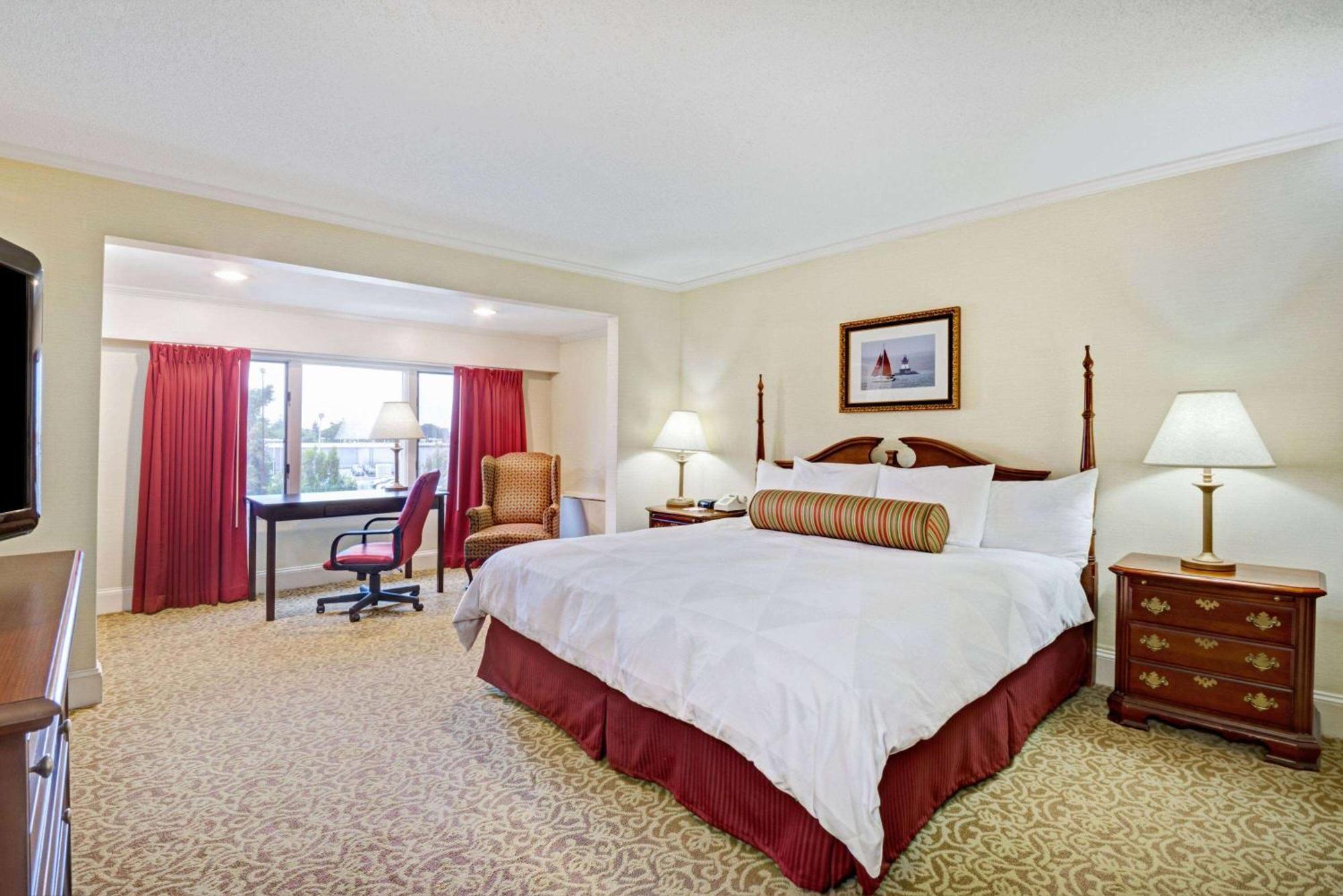 Ramada By Wyndham Seekonk Providence Area Buitenkant foto