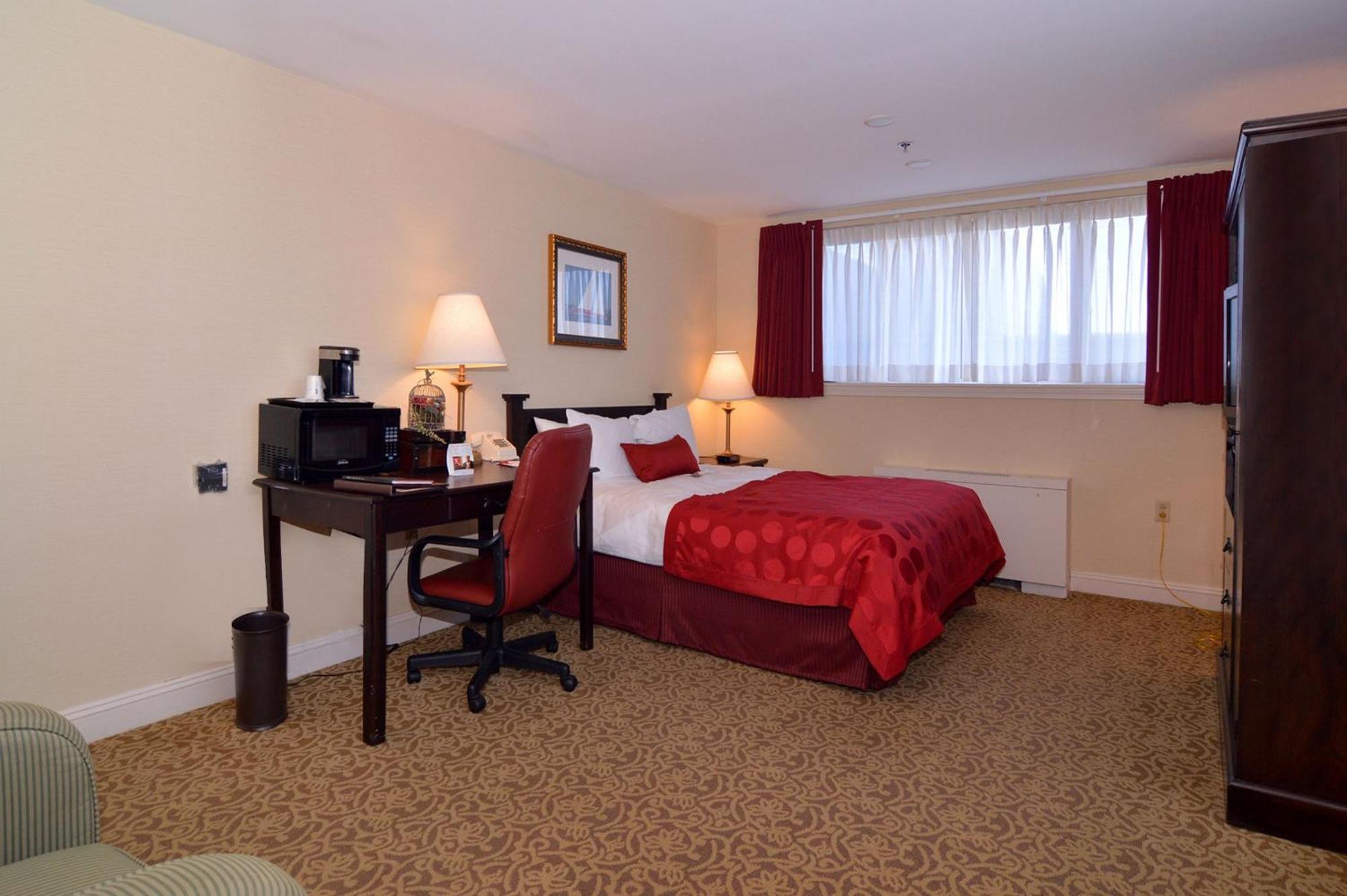 Ramada By Wyndham Seekonk Providence Area Buitenkant foto
