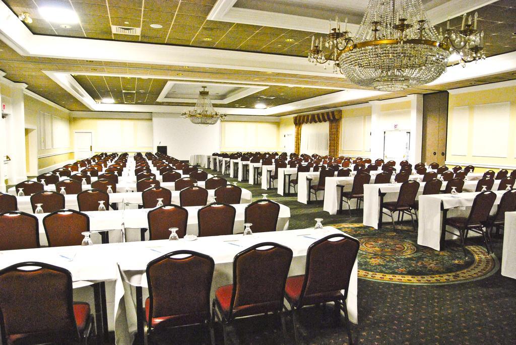 Ramada By Wyndham Seekonk Providence Area Buitenkant foto